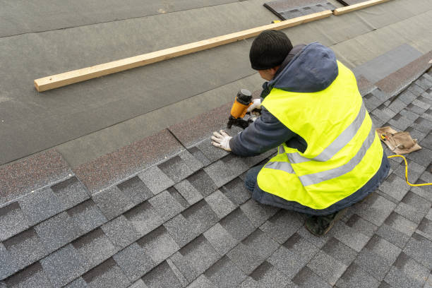 Best Residential Roofing Contractor  in Lewistown, MT